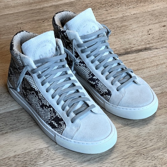 P448 John Side Zip White Snake Python Distressed Women's 39 - Picture 1 of 9